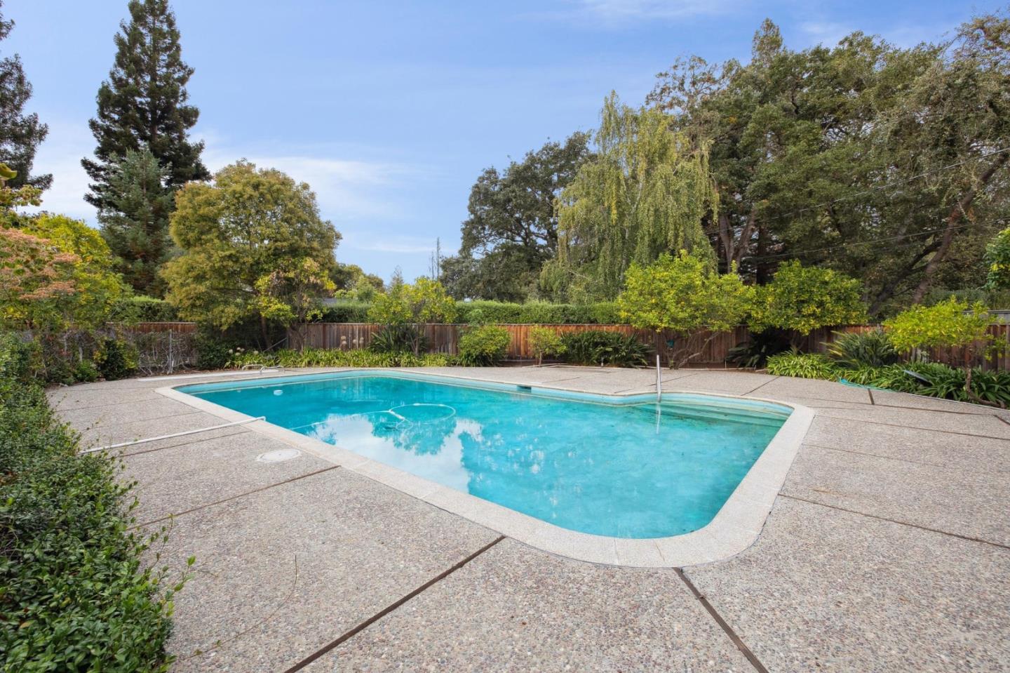 Detail Gallery Image 24 of 139 For 57 Fairview Ave, Atherton,  CA 94027 - 6 Beds | 3/1 Baths