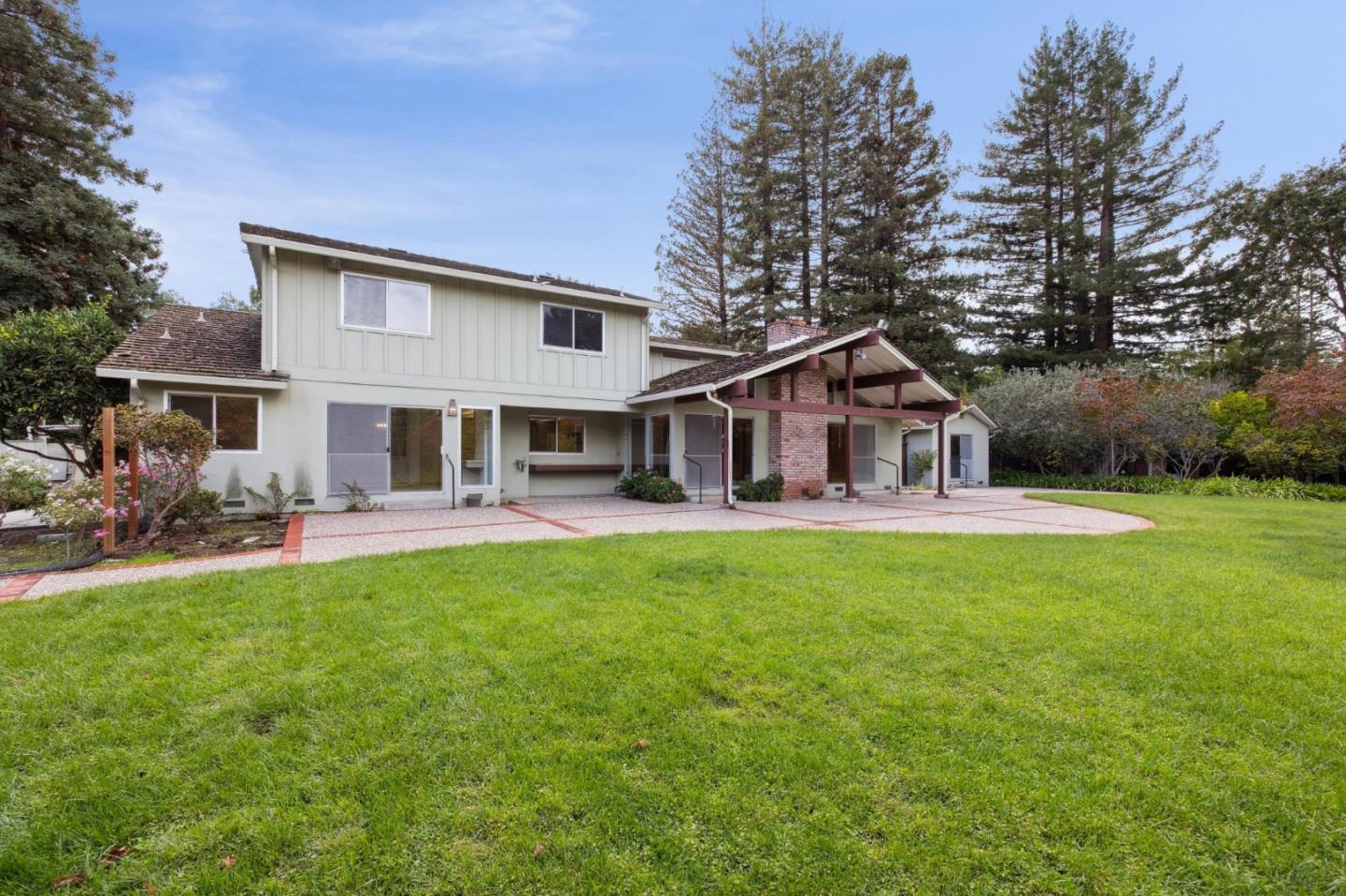 Detail Gallery Image 31 of 139 For 57 Fairview Ave, Atherton,  CA 94027 - 6 Beds | 3/1 Baths