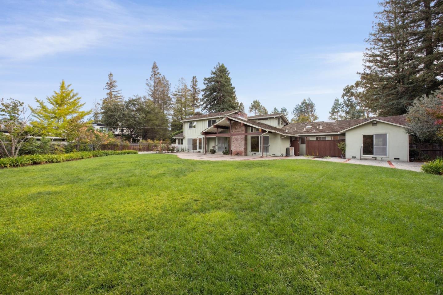 Detail Gallery Image 39 of 139 For 57 Fairview Ave, Atherton,  CA 94027 - 6 Beds | 3/1 Baths