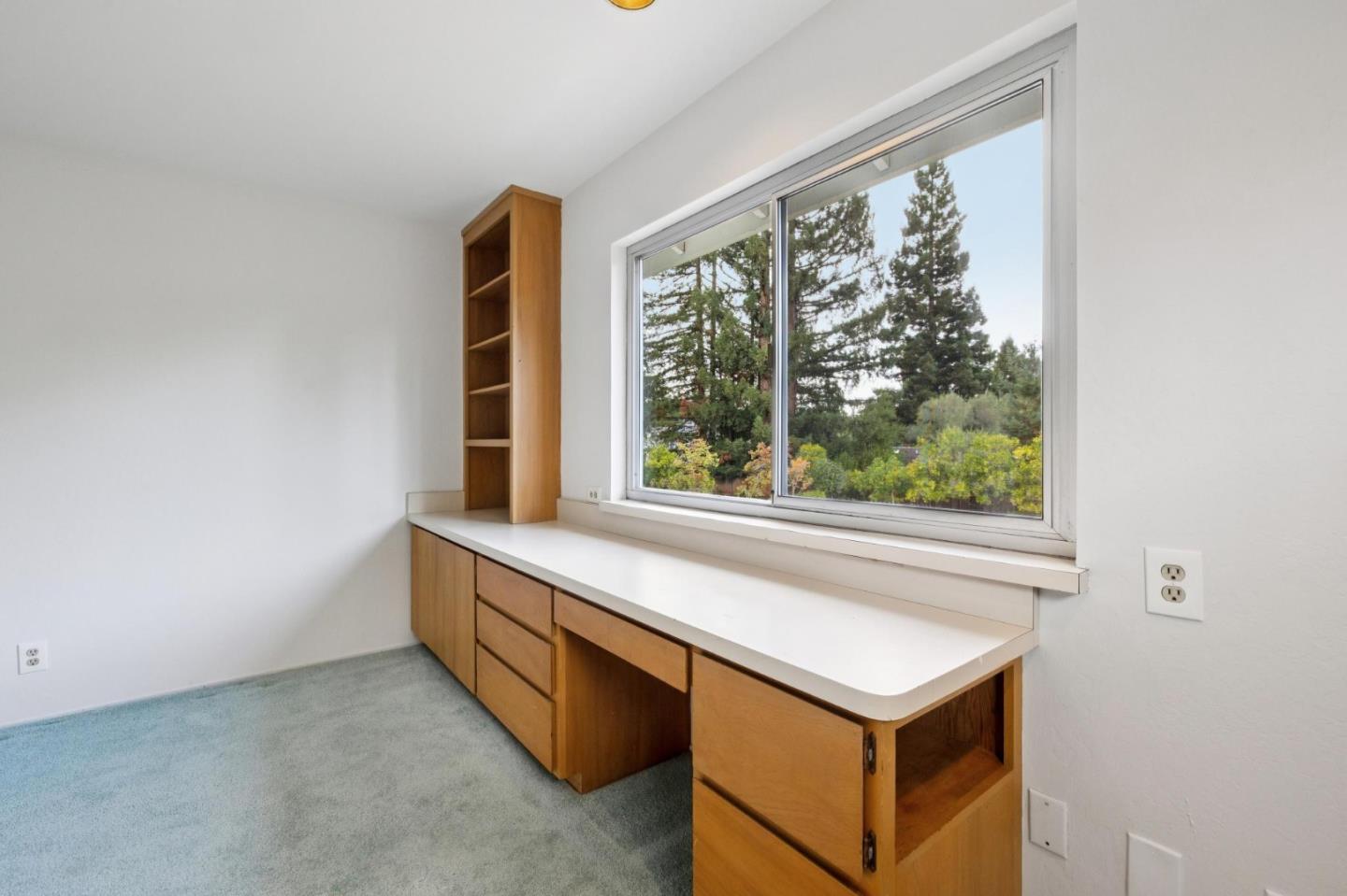 Detail Gallery Image 54 of 139 For 57 Fairview Ave, Atherton,  CA 94027 - 6 Beds | 3/1 Baths