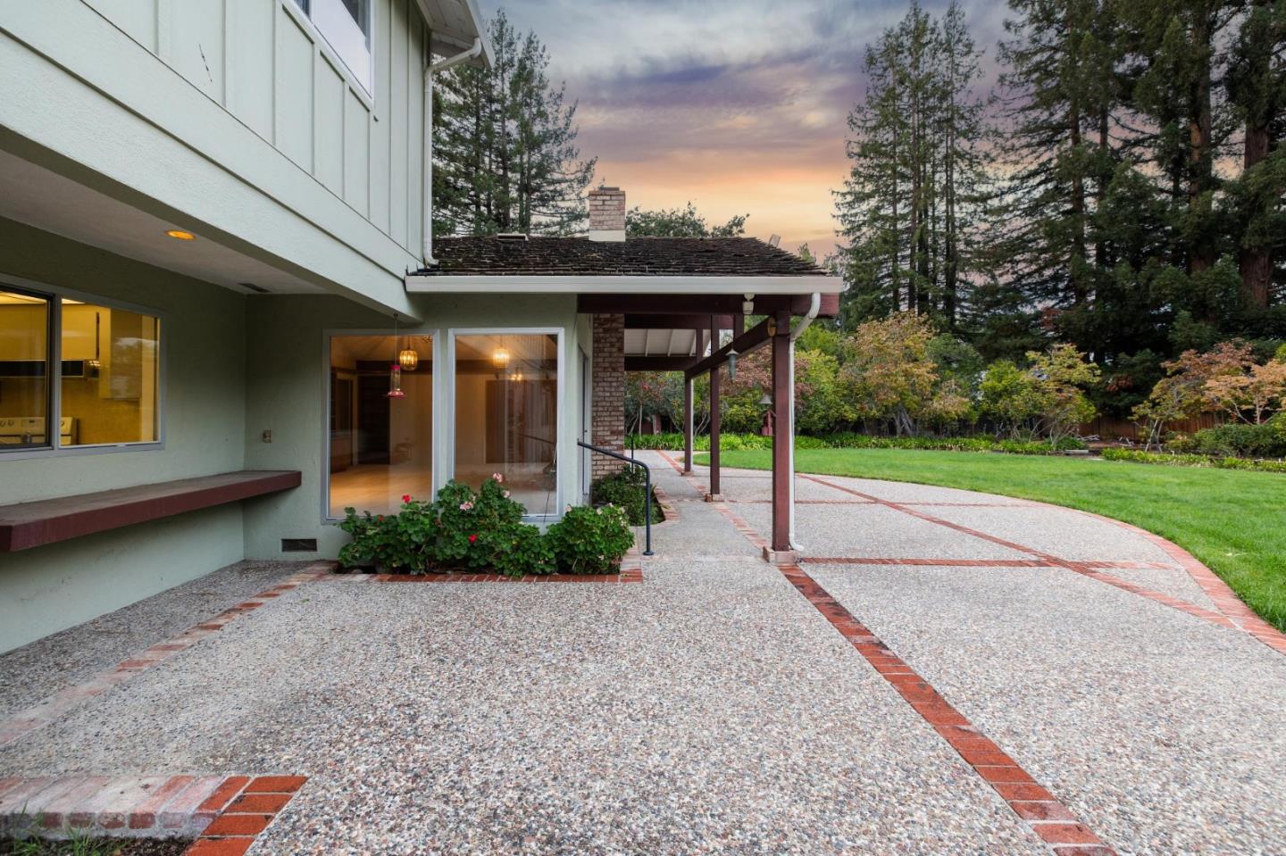 Detail Gallery Image 6 of 139 For 57 Fairview Ave, Atherton,  CA 94027 - 6 Beds | 3/1 Baths