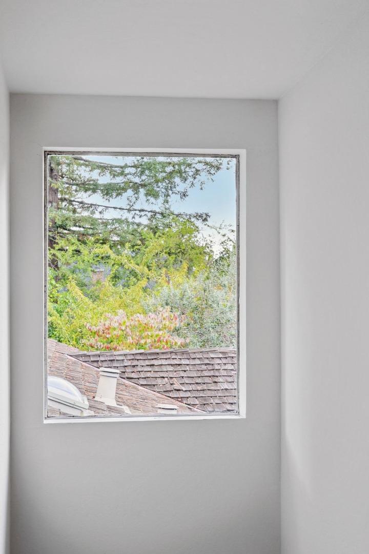 Detail Gallery Image 61 of 139 For 57 Fairview Ave, Atherton,  CA 94027 - 6 Beds | 3/1 Baths