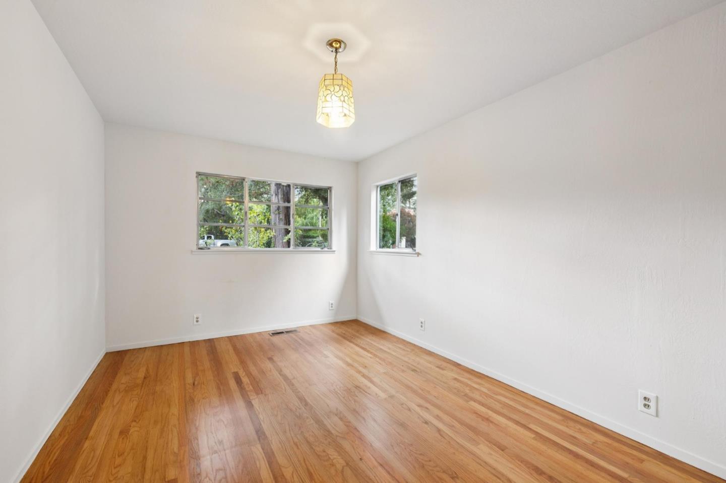 Detail Gallery Image 67 of 139 For 57 Fairview Ave, Atherton,  CA 94027 - 6 Beds | 3/1 Baths