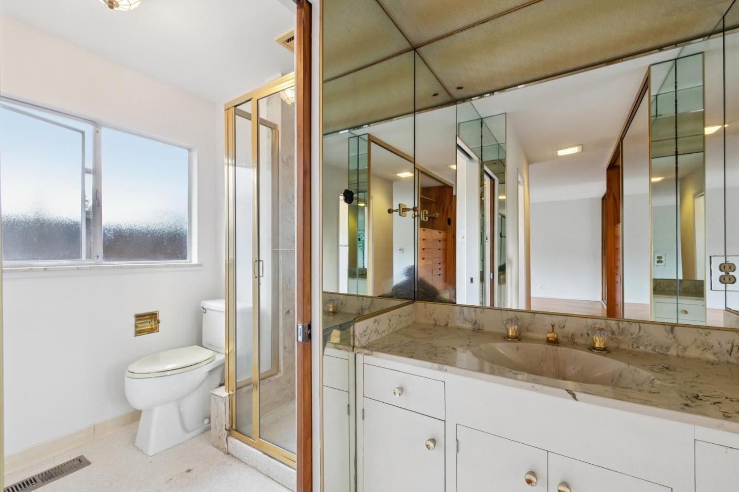 Detail Gallery Image 96 of 139 For 57 Fairview Ave, Atherton,  CA 94027 - 6 Beds | 3/1 Baths