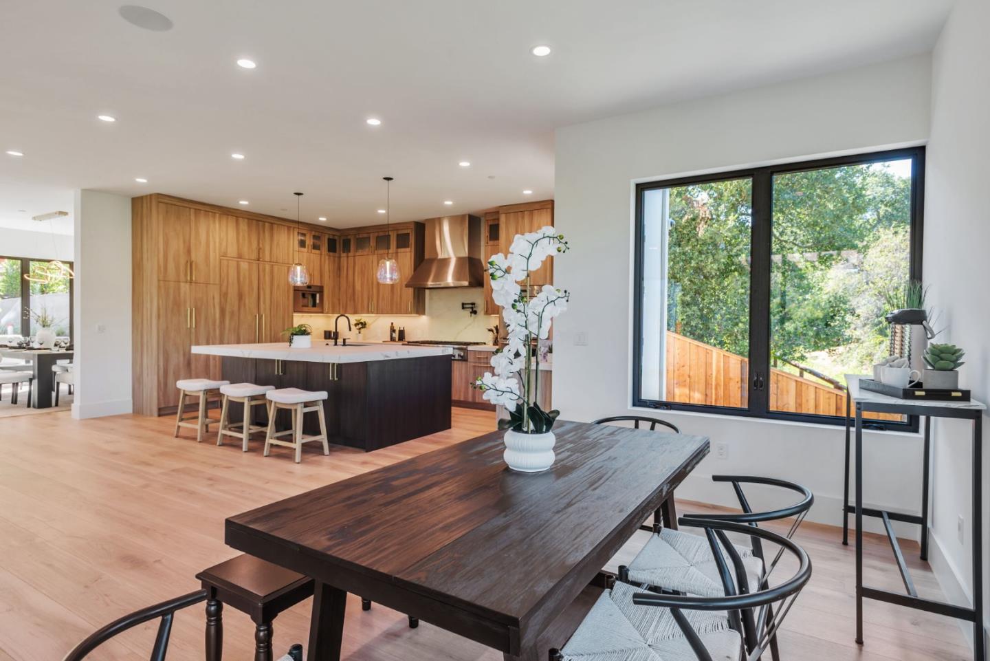 Detail Gallery Image 19 of 53 For 1019 Wilmington Way, Redwood City,  CA 94062 - 4 Beds | 3/1 Baths