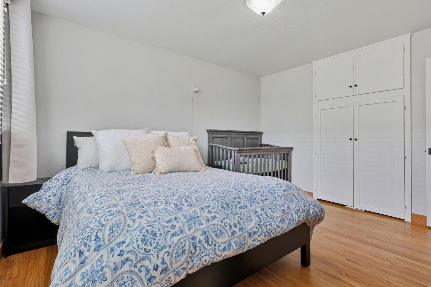 Detail Gallery Image 16 of 31 For 1127 Cervantes Way, Pacifica,  CA 94044 - 3 Beds | 1 Baths