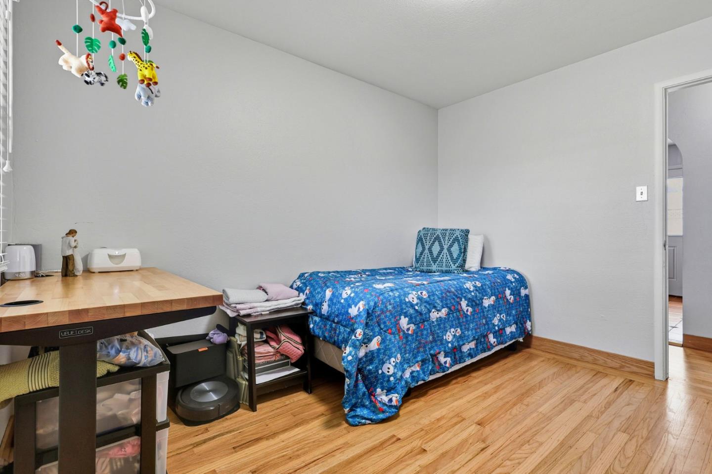 Detail Gallery Image 19 of 31 For 1127 Cervantes Way, Pacifica,  CA 94044 - 3 Beds | 1 Baths