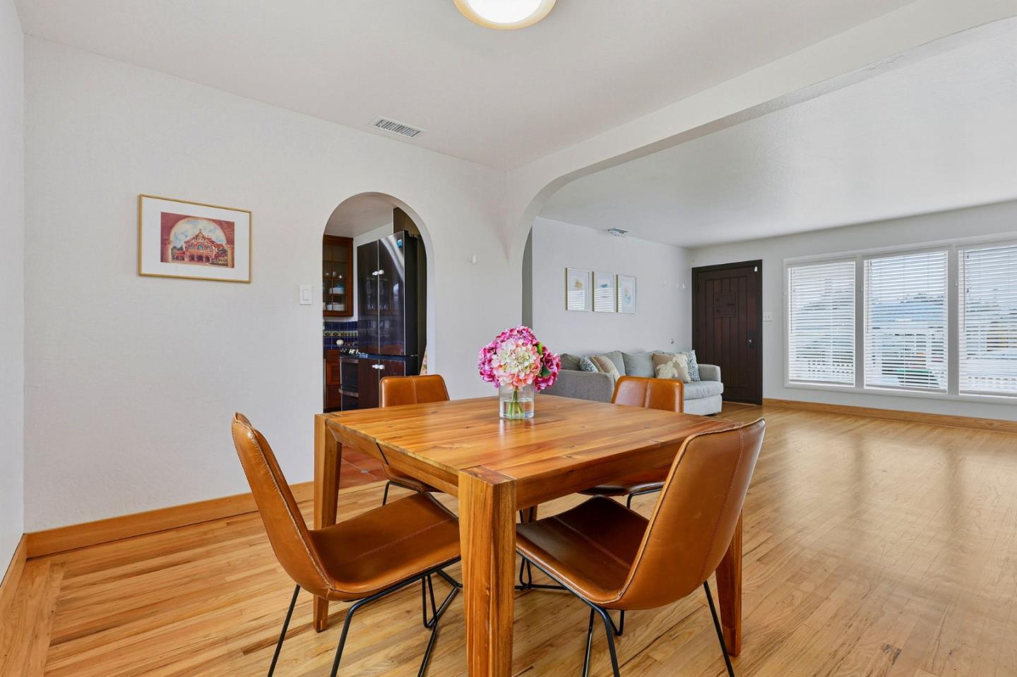 Detail Gallery Image 9 of 31 For 1127 Cervantes Way, Pacifica,  CA 94044 - 3 Beds | 1 Baths