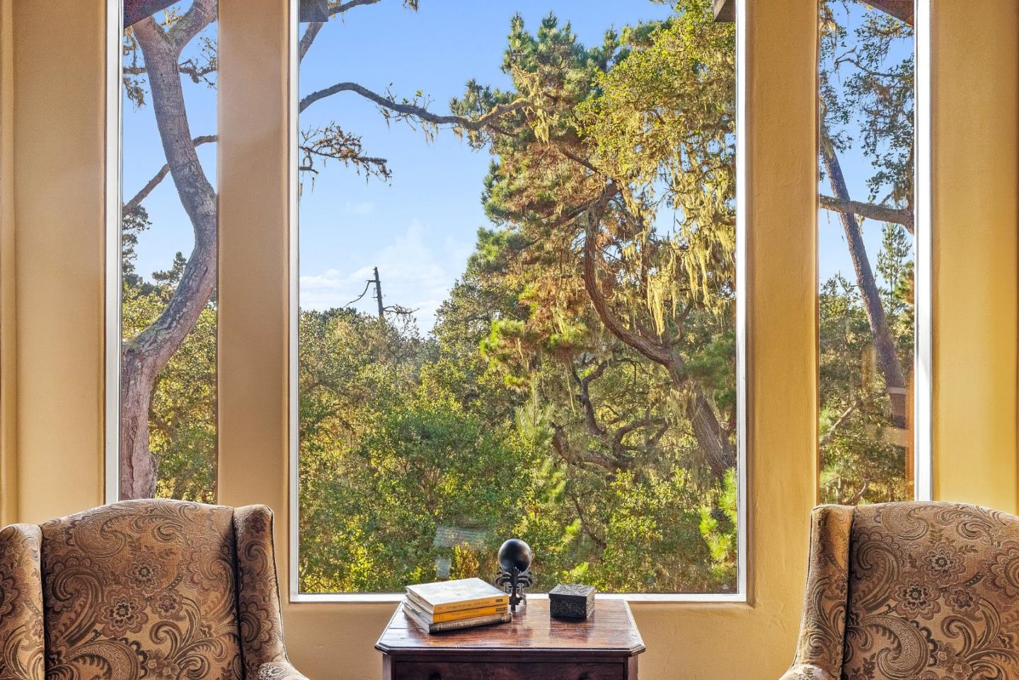 Detail Gallery Image 19 of 39 For 24584 Castro Ln, Carmel,  CA 93923 - 3 Beds | 2 Baths