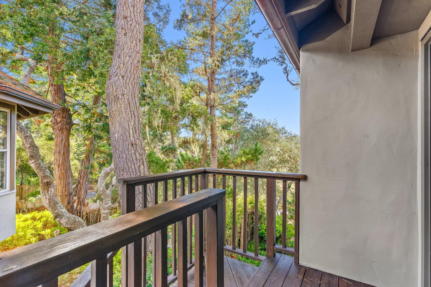 Detail Gallery Image 20 of 39 For 24584 Castro Ln, Carmel,  CA 93923 - 3 Beds | 2 Baths