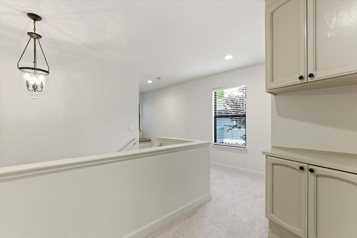 Detail Gallery Image 22 of 52 For 1126 Cherryview Ln, San Jose,  CA 95118 - 3 Beds | 2/1 Baths