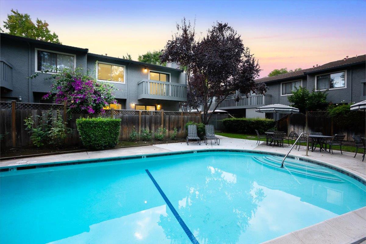 Detail Gallery Image 41 of 52 For 1126 Cherryview Ln, San Jose,  CA 95118 - 3 Beds | 2/1 Baths