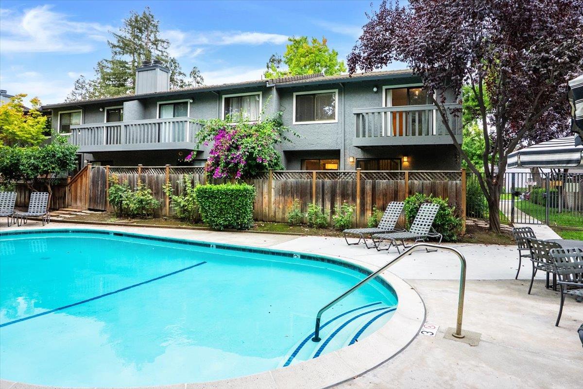 Detail Gallery Image 42 of 52 For 1126 Cherryview Ln, San Jose,  CA 95118 - 3 Beds | 2/1 Baths