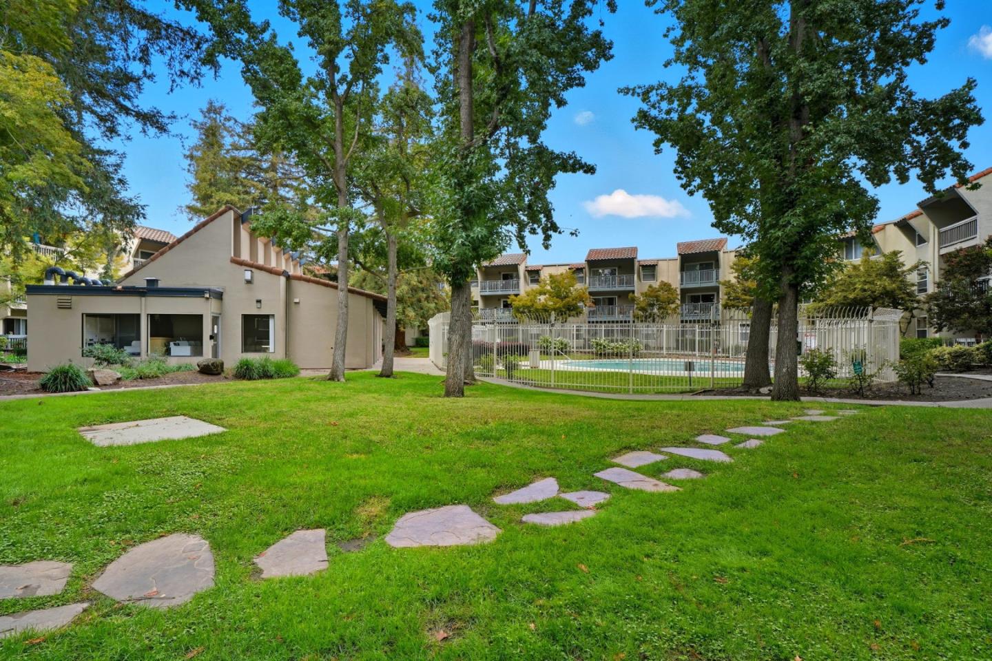 Detail Gallery Image 23 of 29 For 1085 Murrieta Blvd #324,  Livermore,  CA 94550 - 1 Beds | 1 Baths