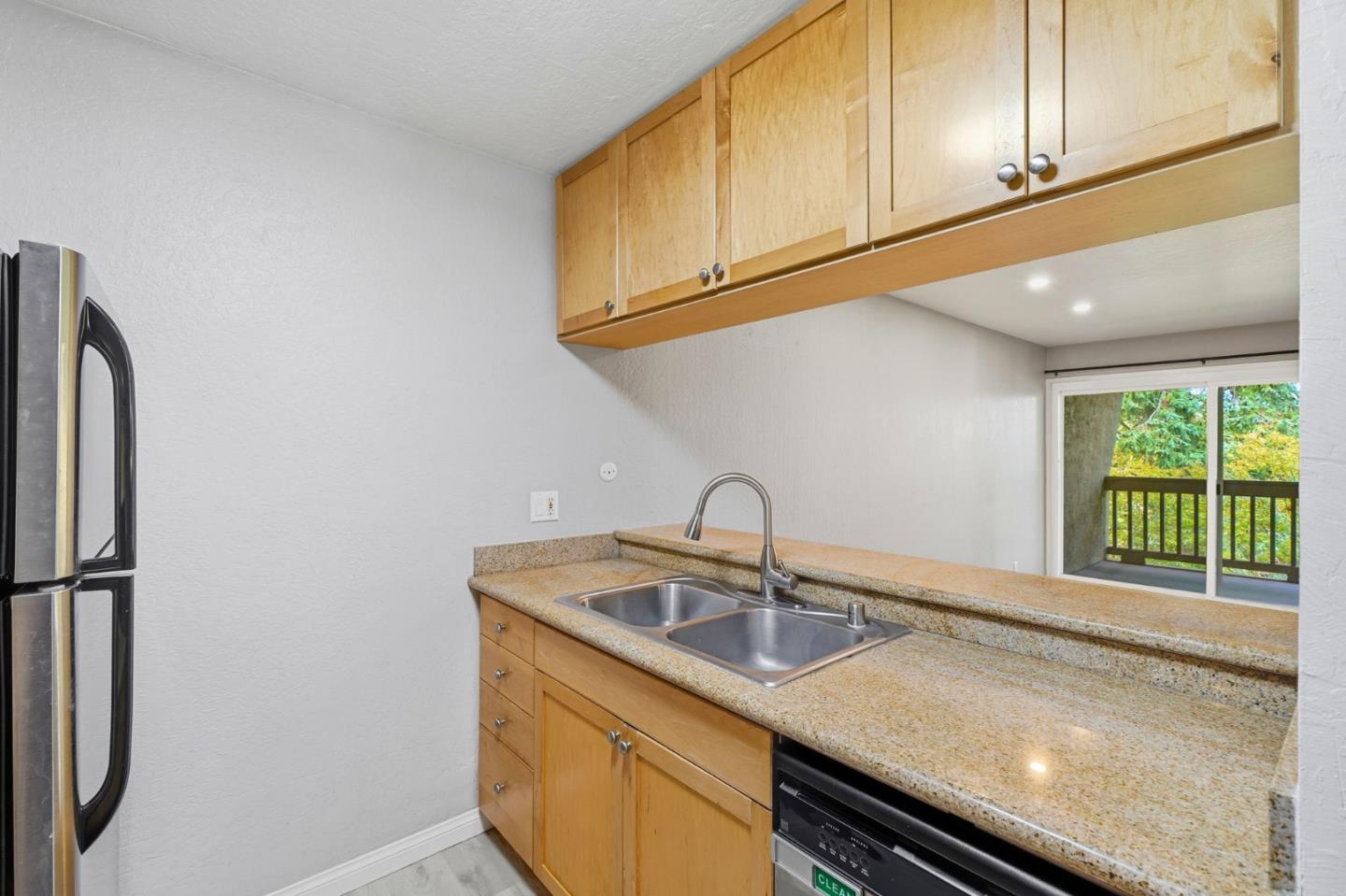 Detail Gallery Image 8 of 29 For 1085 Murrieta Blvd #324,  Livermore,  CA 94550 - 1 Beds | 1 Baths