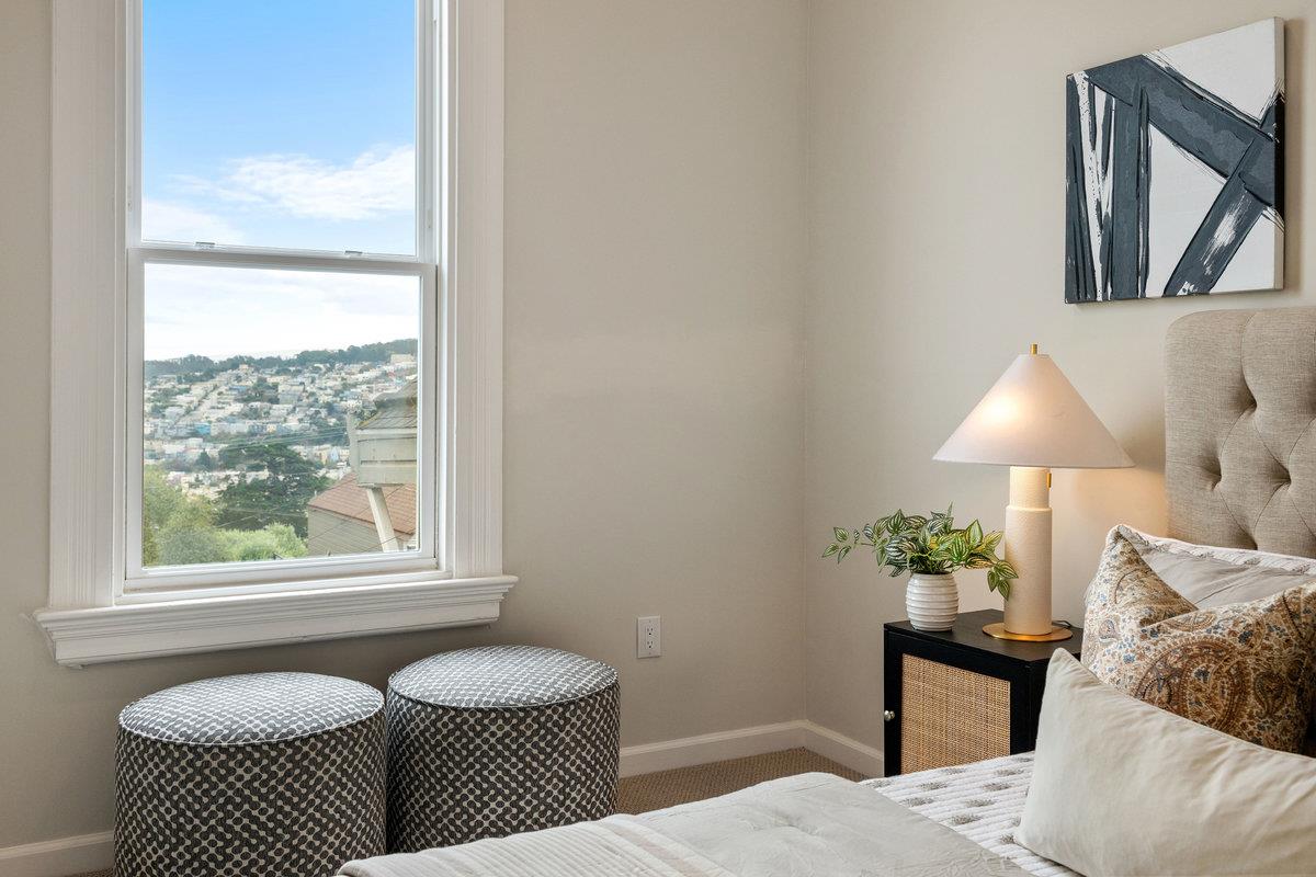 Detail Gallery Image 19 of 40 For 360 Laidley St, San Francisco,  CA 94131 - 4 Beds | 2 Baths