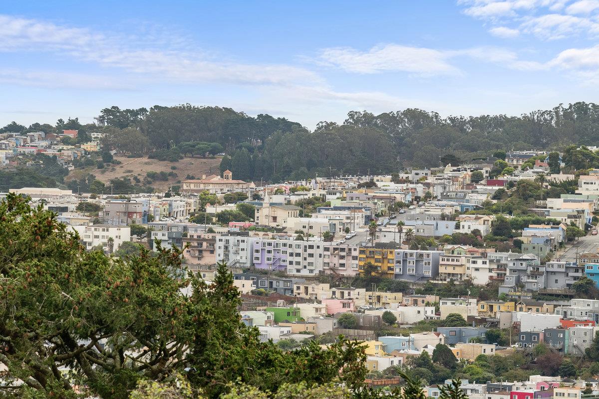 Detail Gallery Image 39 of 40 For 360 Laidley St, San Francisco,  CA 94131 - 4 Beds | 2 Baths