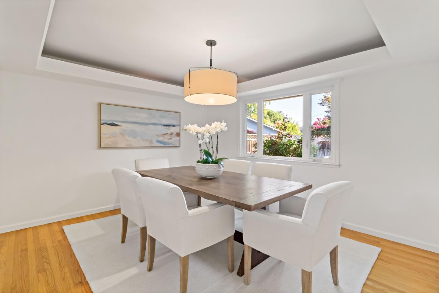 Detail Gallery Image 11 of 42 For 19920 Viewridge Dr, Saratoga,  CA 95070 - 4 Beds | 2/1 Baths