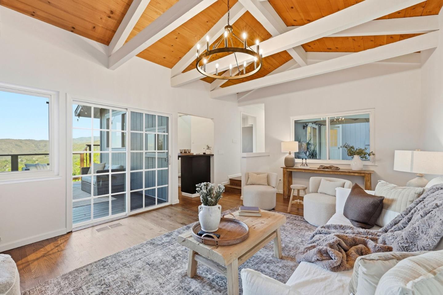 Detail Gallery Image 11 of 65 For 20715 Brush Rd, Los Gatos,  CA 95033 - 4 Beds | 2/1 Baths