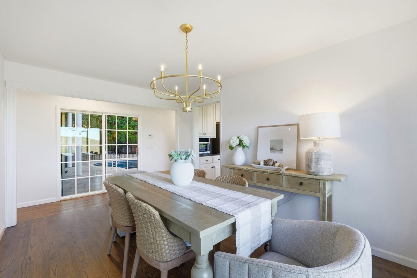 Detail Gallery Image 19 of 65 For 20715 Brush Rd, Los Gatos,  CA 95033 - 4 Beds | 2/1 Baths