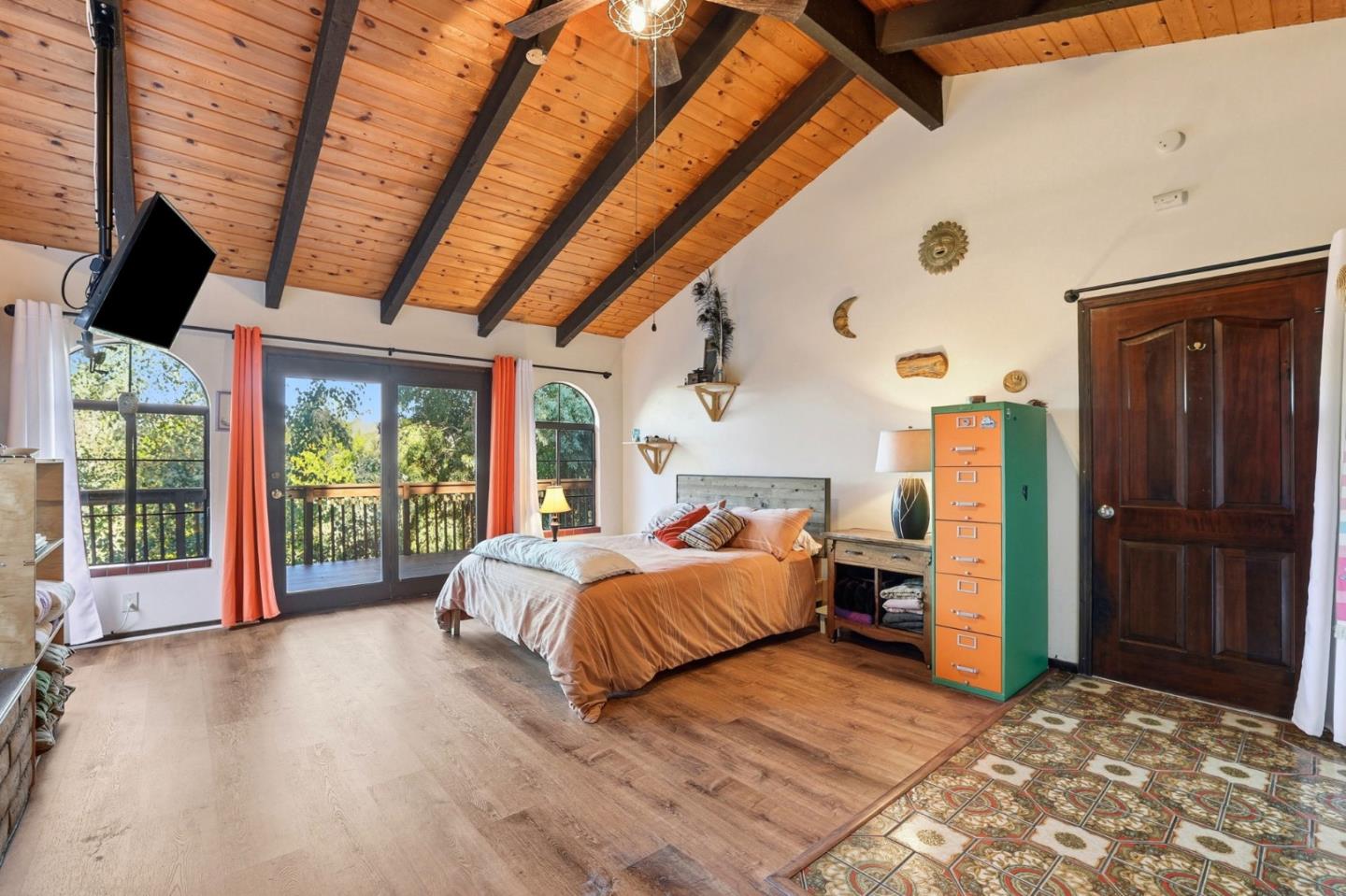 Detail Gallery Image 38 of 65 For 20715 Brush Rd, Los Gatos,  CA 95033 - 4 Beds | 2/1 Baths