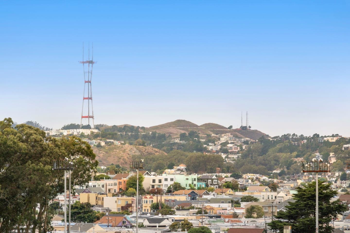 Detail Gallery Image 17 of 41 For 757 Rolph St, San Francisco,  CA 94112 - 2 Beds | 1 Baths