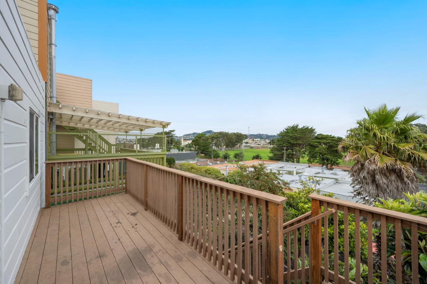 Detail Gallery Image 19 of 41 For 757 Rolph St, San Francisco,  CA 94112 - 2 Beds | 1 Baths