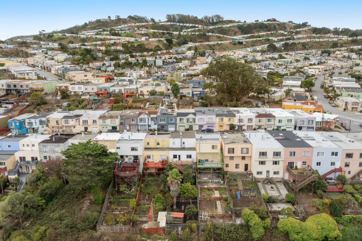 Detail Gallery Image 39 of 41 For 757 Rolph St, San Francisco,  CA 94112 - 2 Beds | 1 Baths