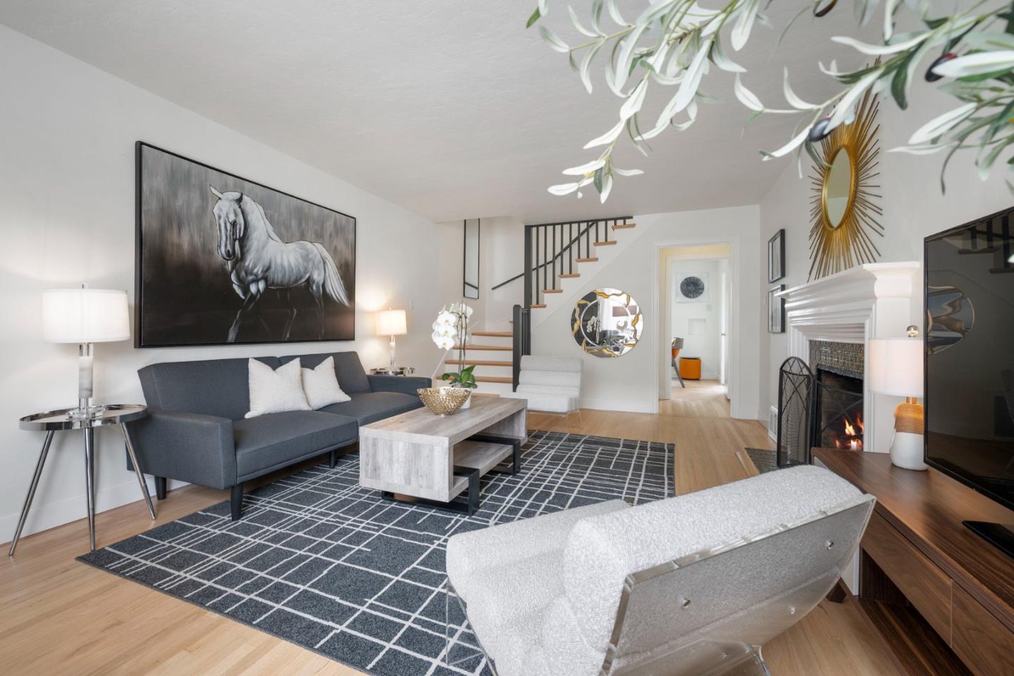 Detail Gallery Image 6 of 41 For 757 Rolph St, San Francisco,  CA 94112 - 2 Beds | 1 Baths