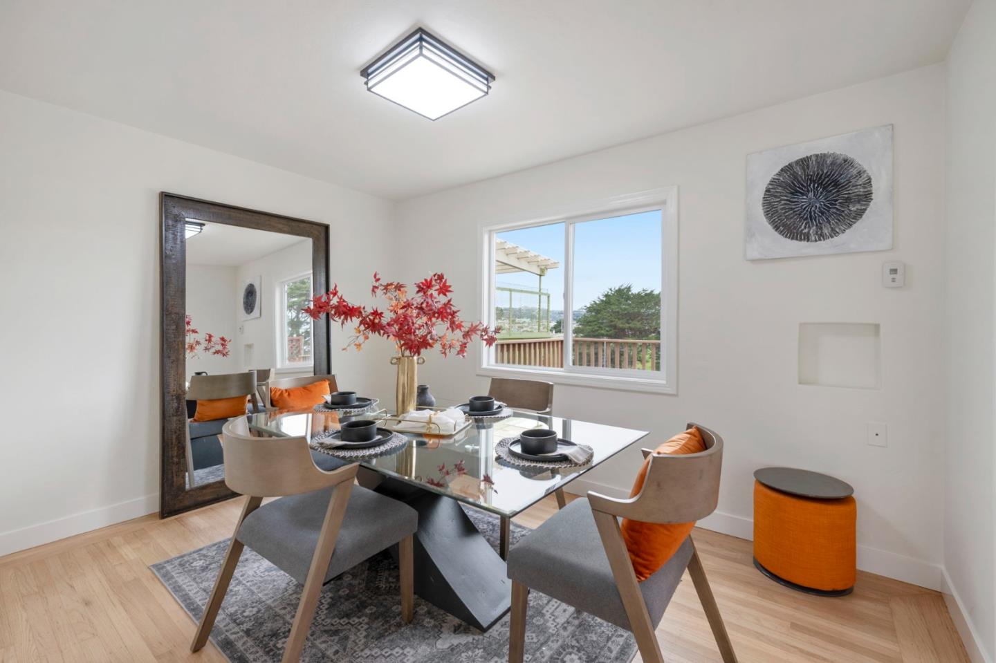 Detail Gallery Image 9 of 41 For 757 Rolph St, San Francisco,  CA 94112 - 2 Beds | 1 Baths