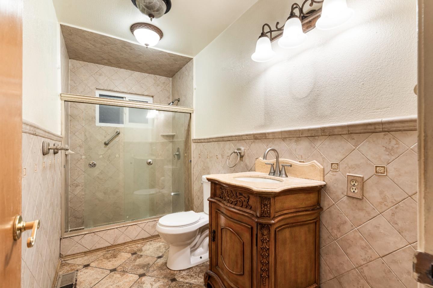 Detail Gallery Image 25 of 50 For 641 Main St, Soledad,  CA 93960 - 3 Beds | 2 Baths