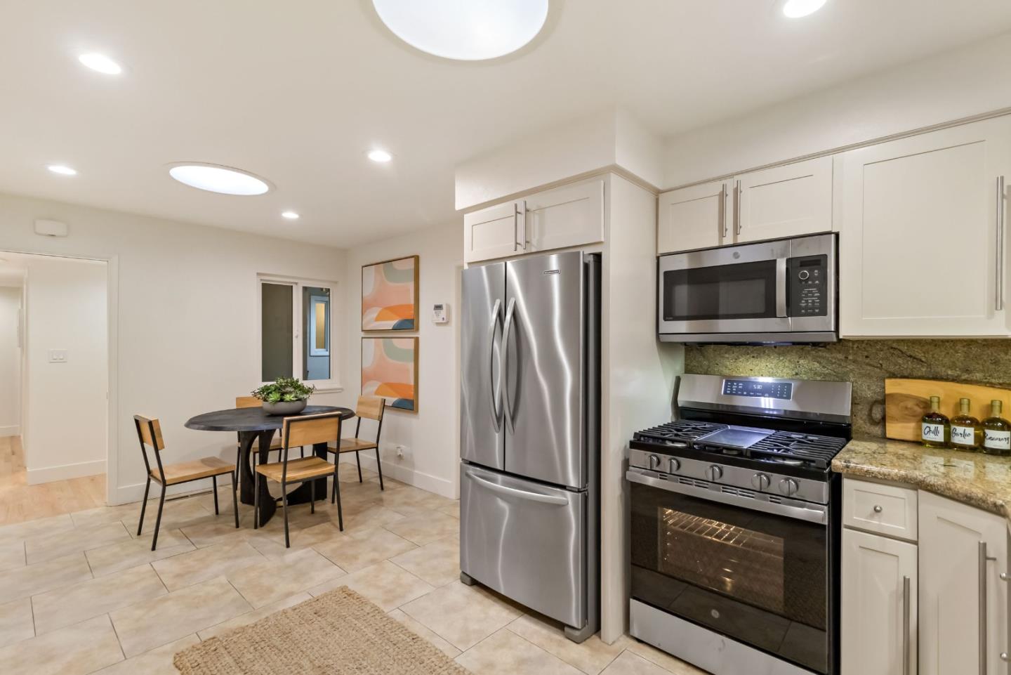 Detail Gallery Image 12 of 45 For 1055 Happy Valley Ave, San Jose,  CA 95129 - 6 Beds | 3 Baths