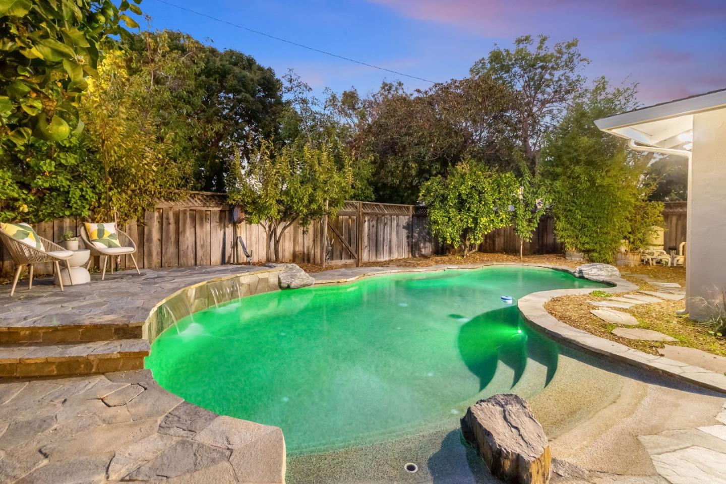 Detail Gallery Image 35 of 45 For 1055 Happy Valley Ave, San Jose,  CA 95129 - 6 Beds | 3 Baths