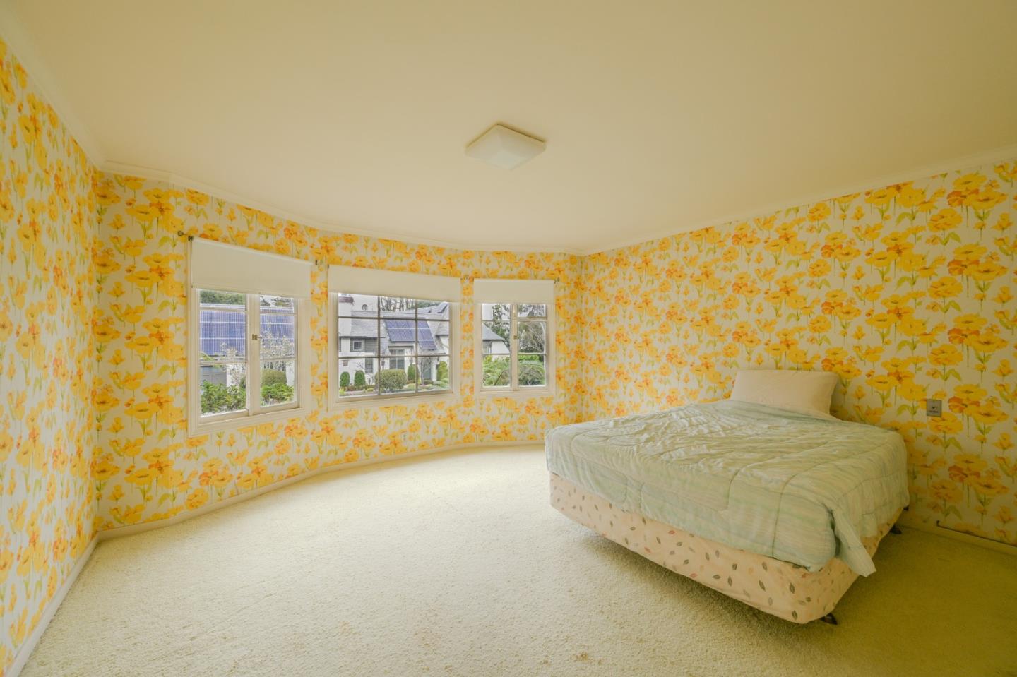 Detail Gallery Image 30 of 36 For 1735 Crockett Ln, Hillsborough,  CA 94010 - 4 Beds | 3 Baths