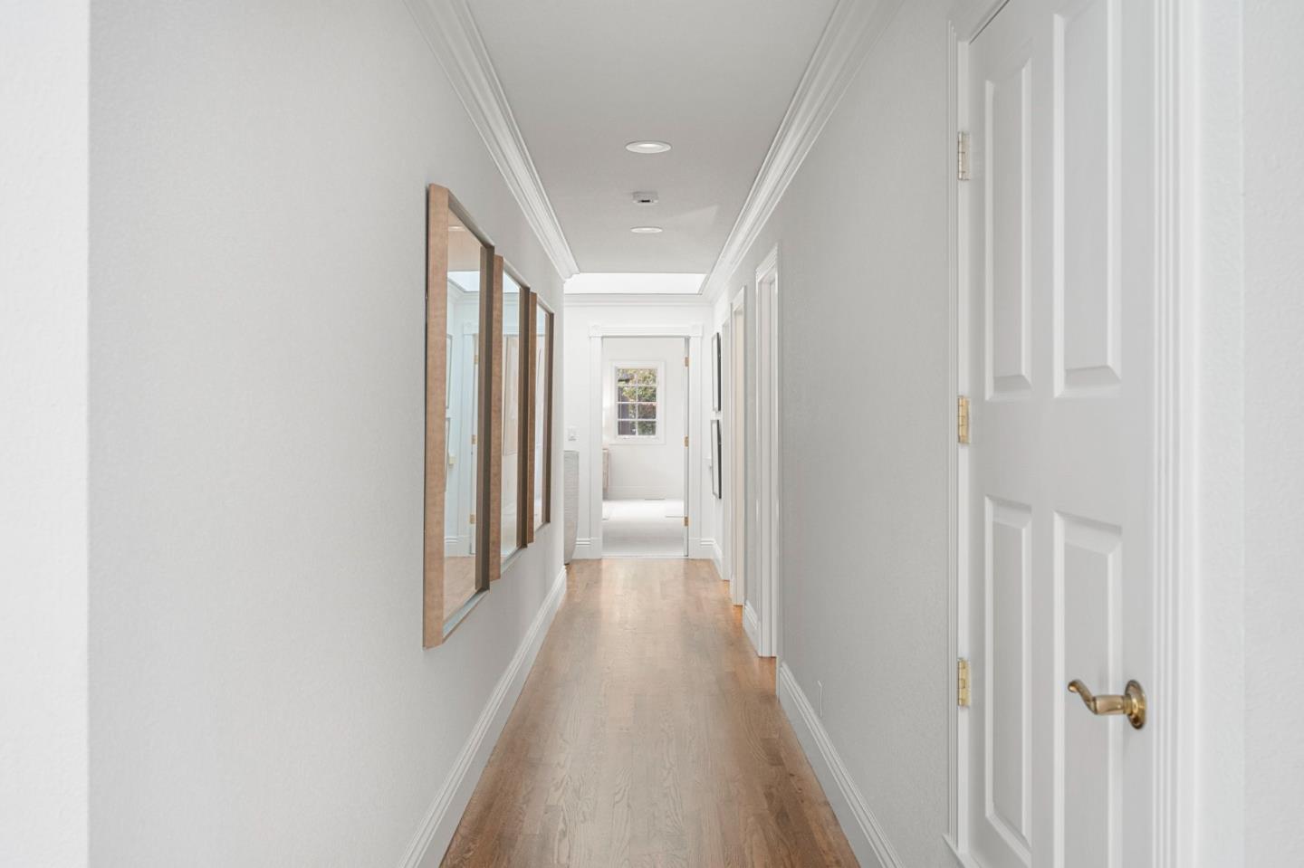 Detail Gallery Image 50 of 83 For 30 Live Oak Ln, Hillsborough,  CA 94010 - 6 Beds | 5/1 Baths