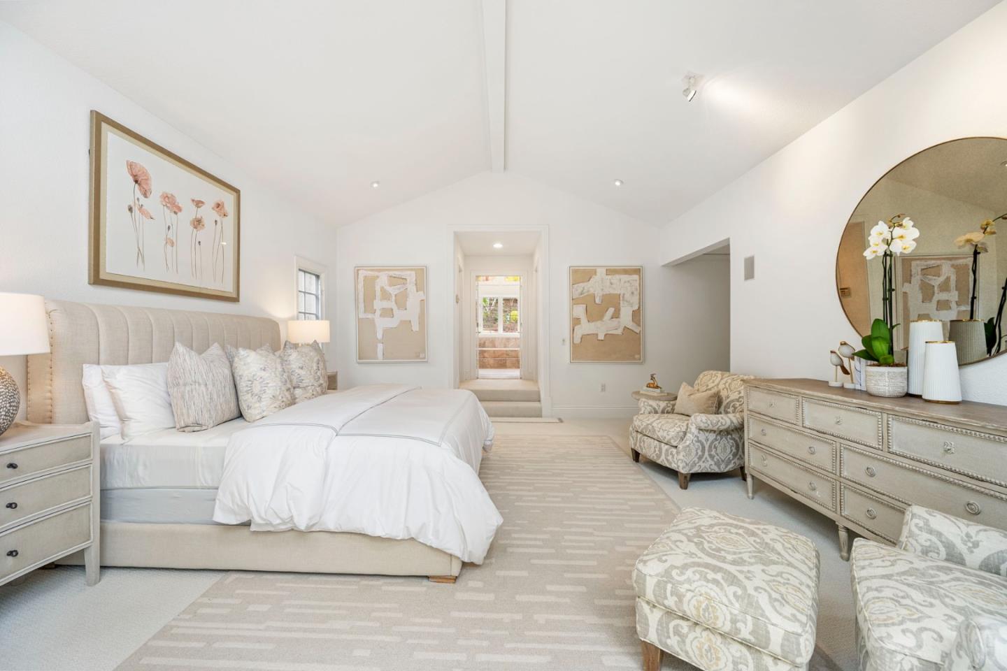 Detail Gallery Image 55 of 83 For 30 Live Oak Ln, Hillsborough,  CA 94010 - 6 Beds | 5/1 Baths