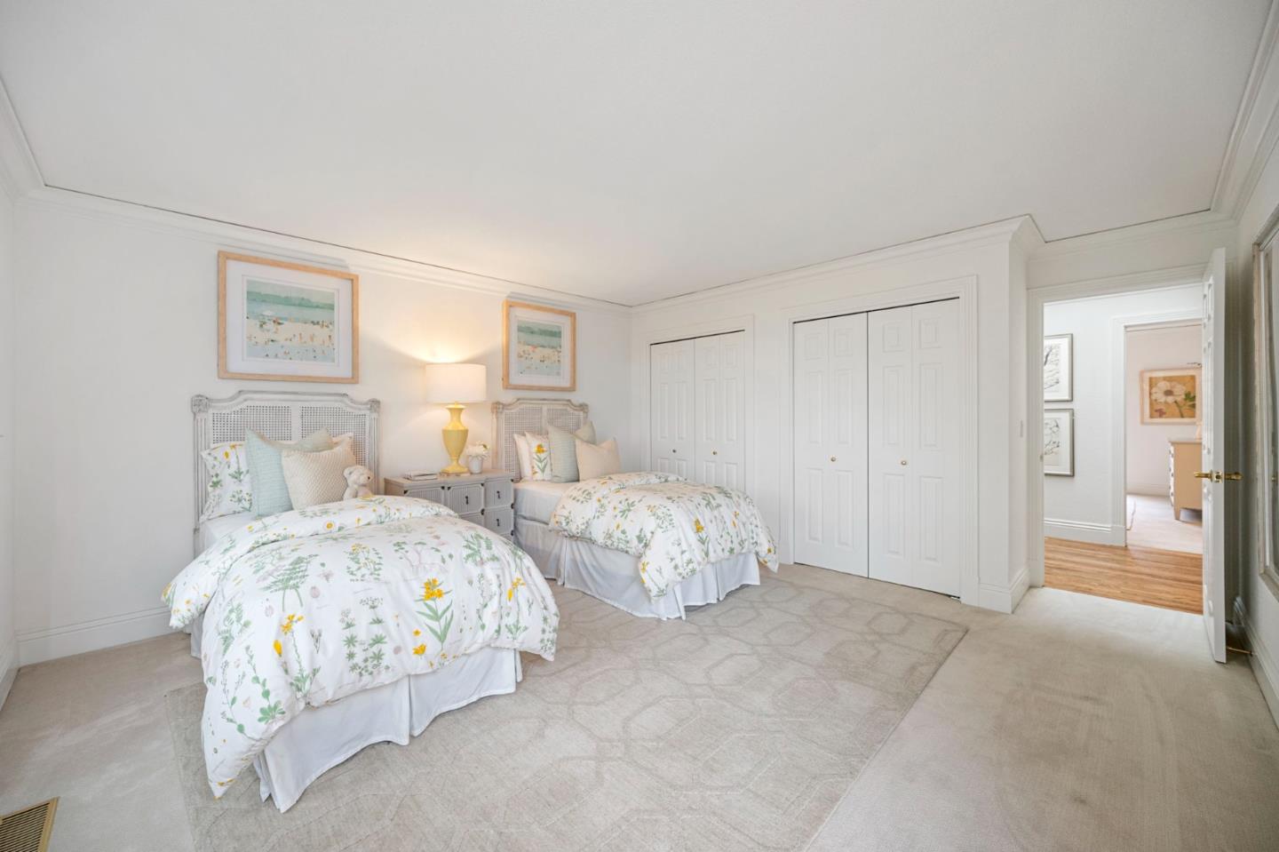 Detail Gallery Image 62 of 83 For 30 Live Oak Ln, Hillsborough,  CA 94010 - 6 Beds | 5/1 Baths