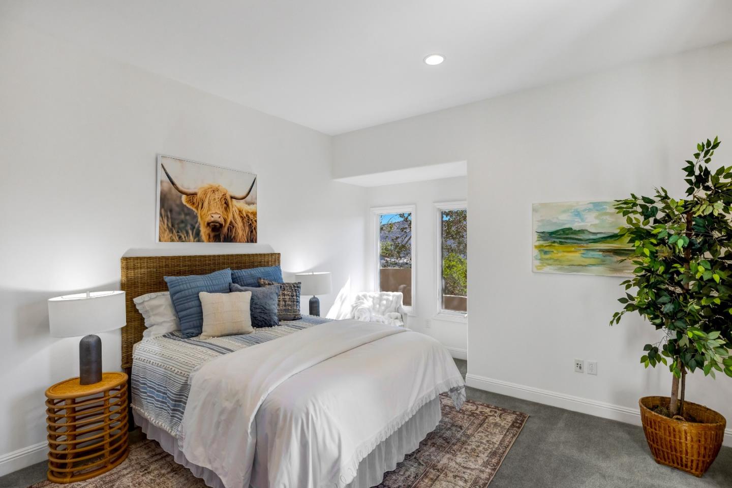 Detail Gallery Image 17 of 24 For 409 Mirador Ct, Monterey,  CA 93940 - 3 Beds | 3/1 Baths