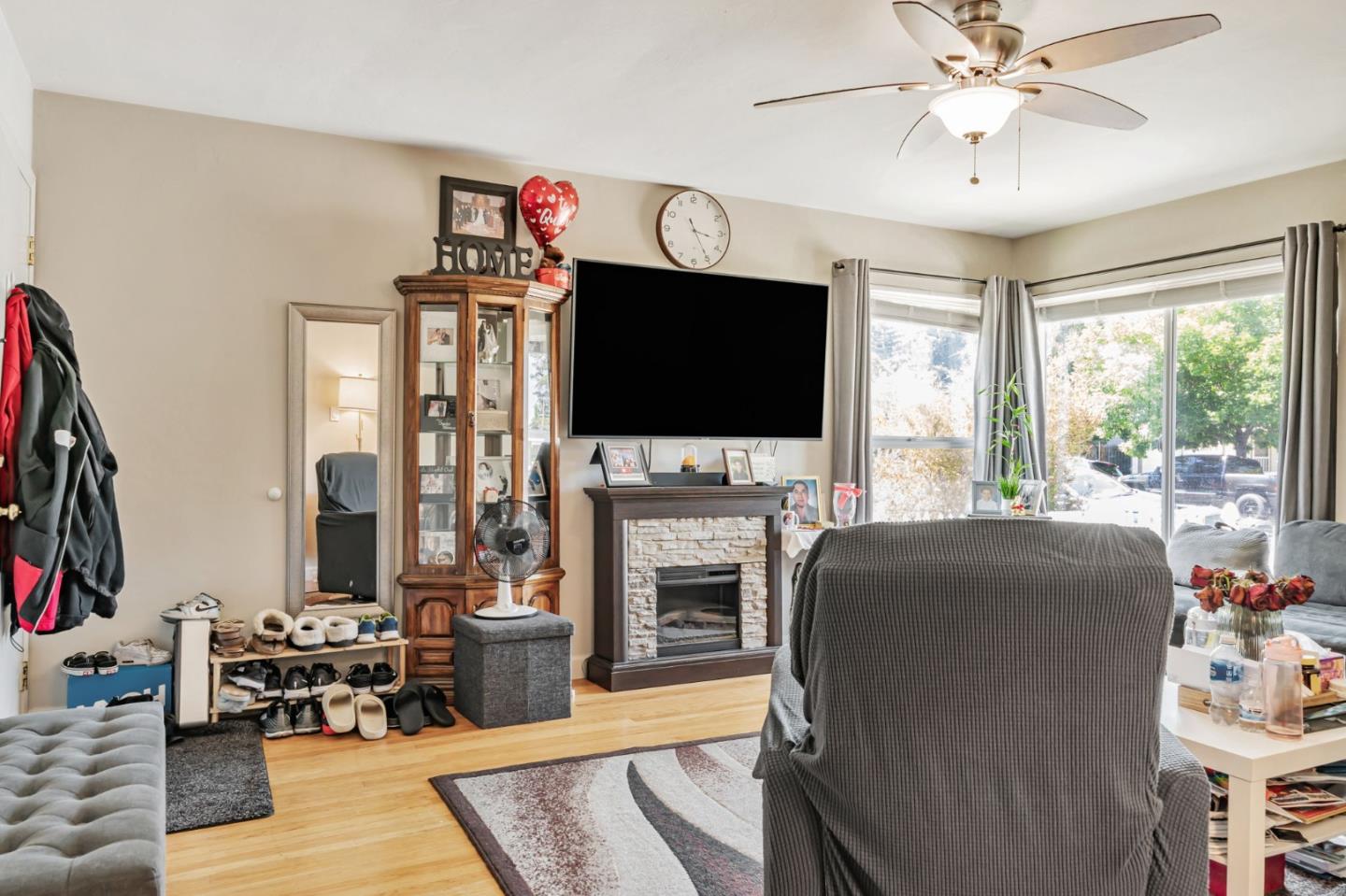 Detail Gallery Image 5 of 8 For 1522 Hudson St, Redwood City,  CA 94061 - – Beds | – Baths