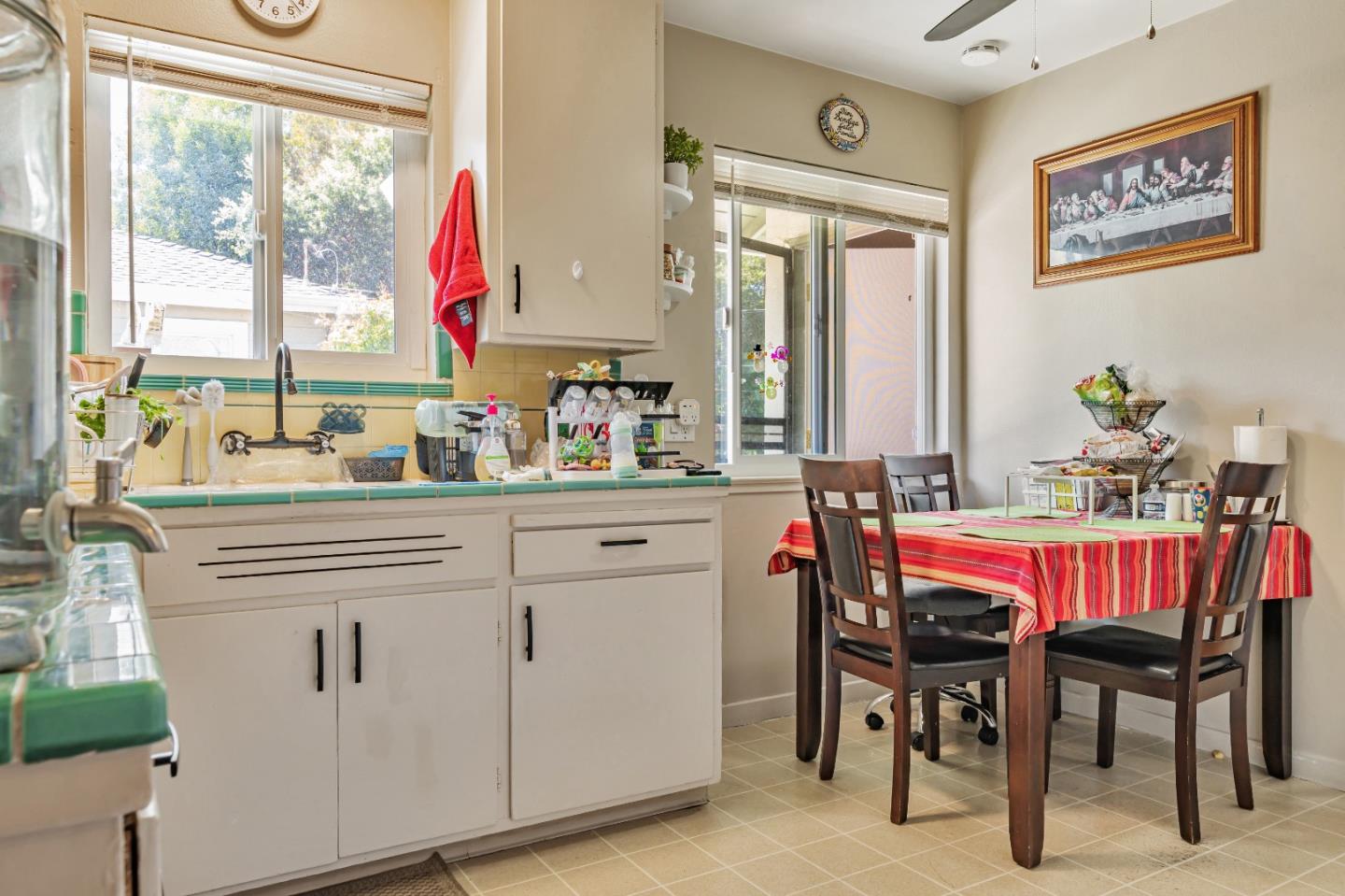 Detail Gallery Image 6 of 8 For 1522 Hudson St, Redwood City,  CA 94061 - – Beds | – Baths