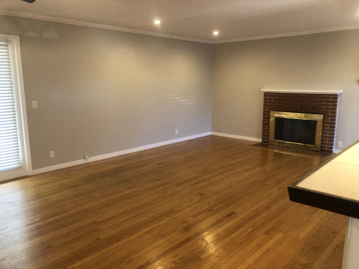 Detail Gallery Image 7 of 8 For 1522 Hudson St, Redwood City,  CA 94061 - – Beds | – Baths