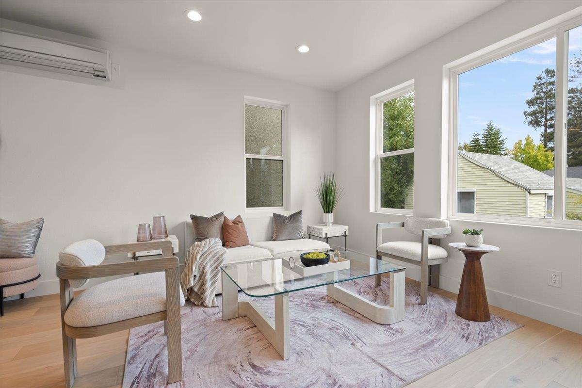 Detail Gallery Image 12 of 28 For 186 Rincon Ave, Campbell,  CA 95008 - 4 Beds | 4 Baths