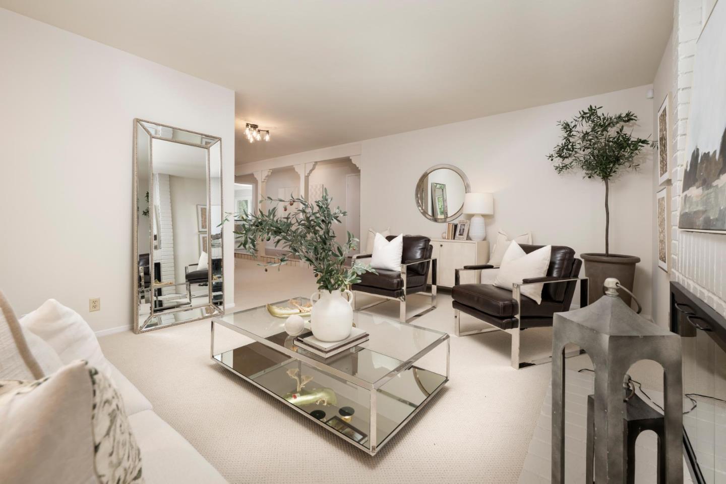 Detail Gallery Image 6 of 19 For 1712 Los Altos Dr, San Mateo,  CA 94402 - 3 Beds | 2 Baths