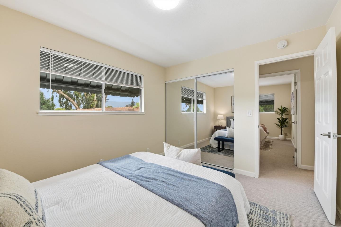 Detail Gallery Image 21 of 40 For 3137 Jenkins Ave, San Jose,  CA 95118 - 5 Beds | 2/1 Baths