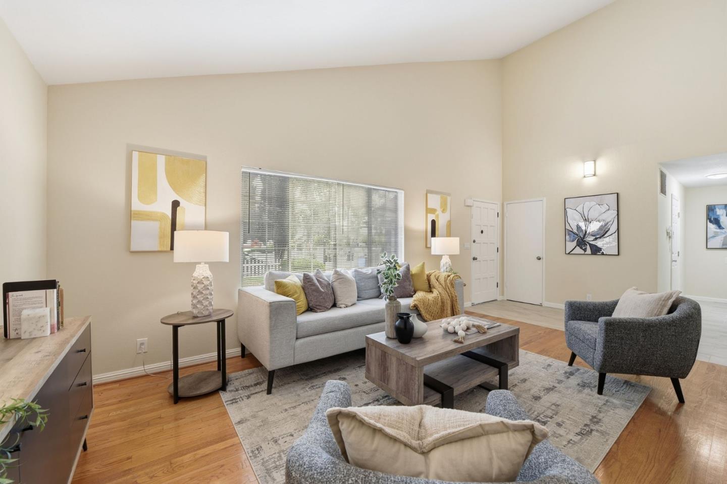 Detail Gallery Image 5 of 40 For 3137 Jenkins Ave, San Jose,  CA 95118 - 5 Beds | 2/1 Baths