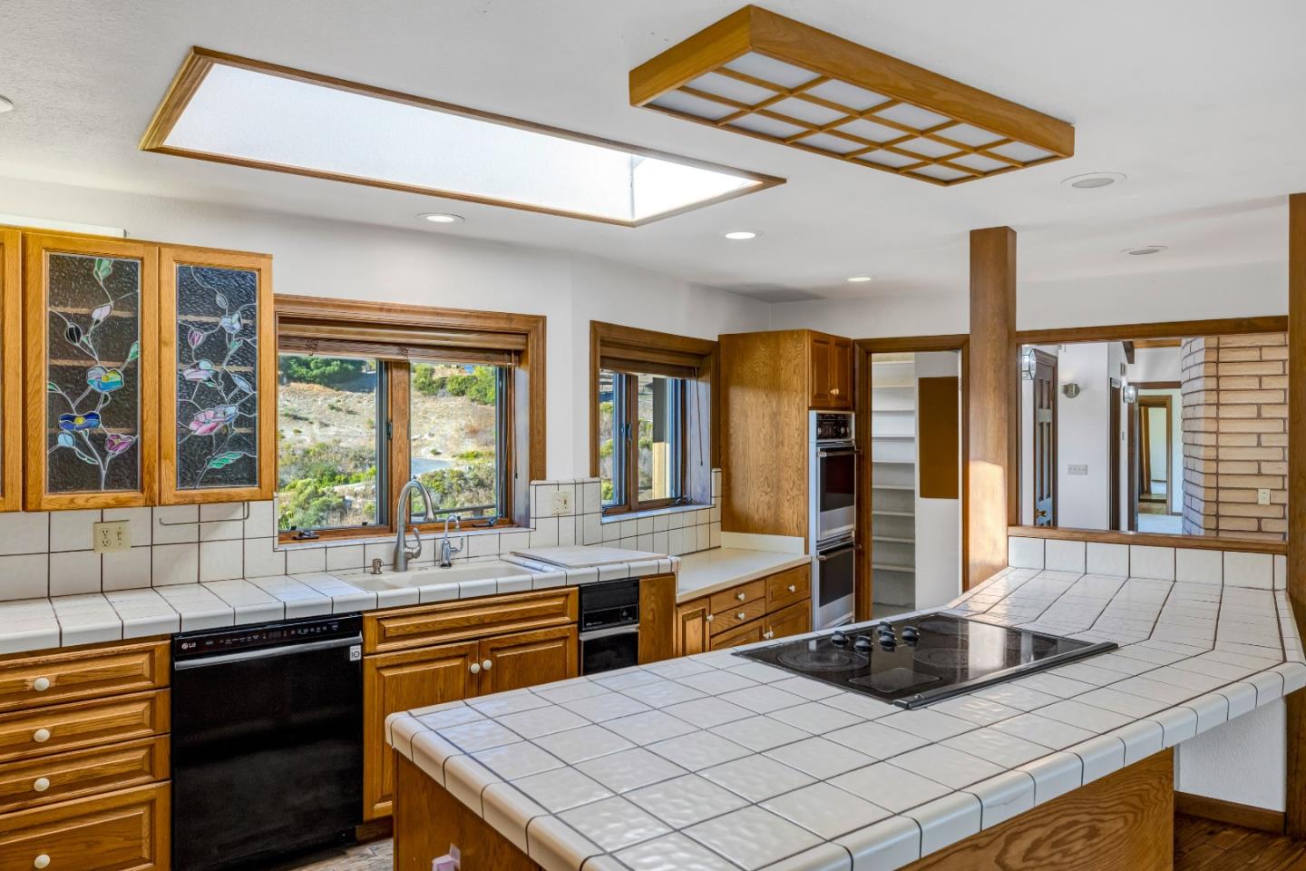 Detail Gallery Image 11 of 46 For 274 Corral De Tierra Rd, Corral De Tierra,  CA 93908 - 3 Beds | 3/1 Baths