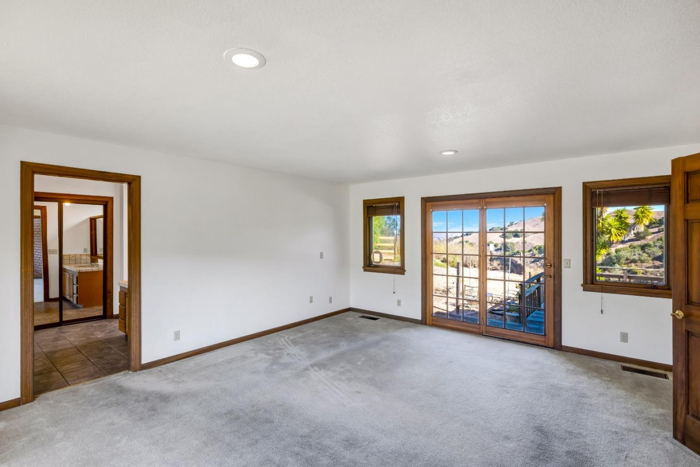 Detail Gallery Image 16 of 46 For 274 Corral De Tierra Rd, Corral De Tierra,  CA 93908 - 3 Beds | 3/1 Baths