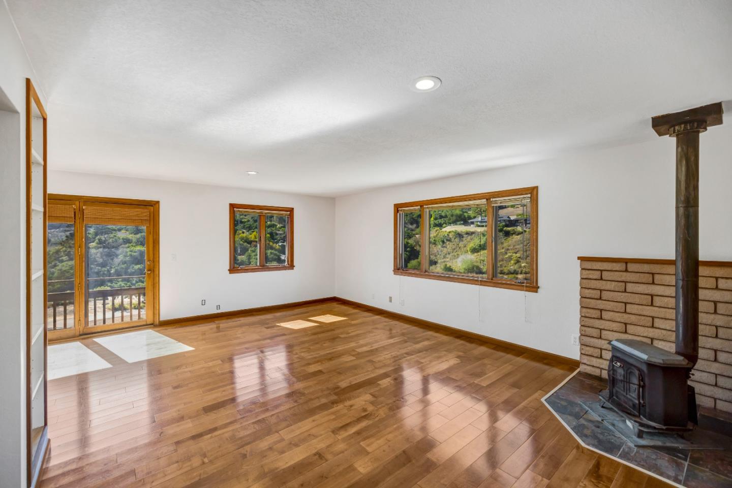 Detail Gallery Image 26 of 46 For 274 Corral De Tierra Rd, Corral De Tierra,  CA 93908 - 3 Beds | 3/1 Baths