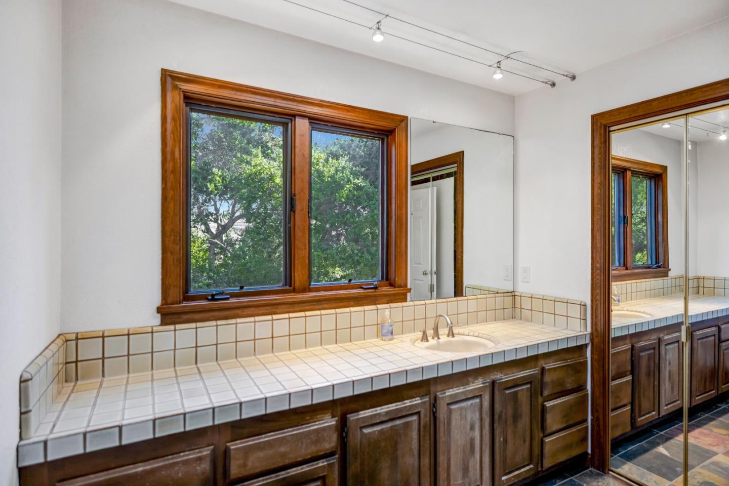 Detail Gallery Image 30 of 46 For 274 Corral De Tierra Rd, Corral De Tierra,  CA 93908 - 3 Beds | 3/1 Baths