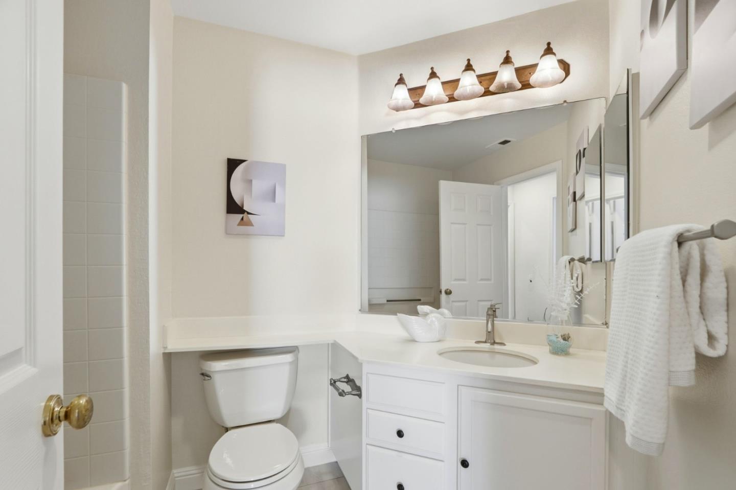 Detail Gallery Image 36 of 42 For 6117 Yeadon Way, San Jose,  CA 95119 - 4 Beds | 2/1 Baths